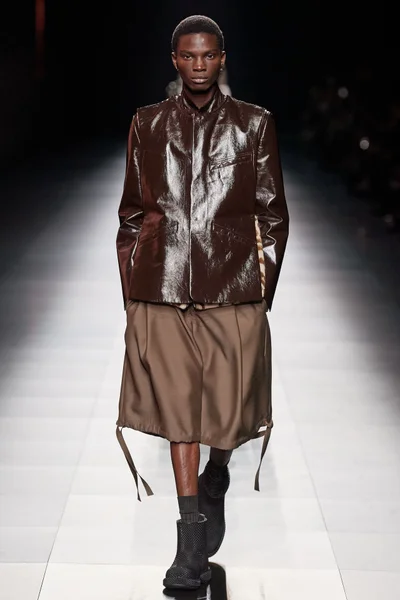 Look 47
